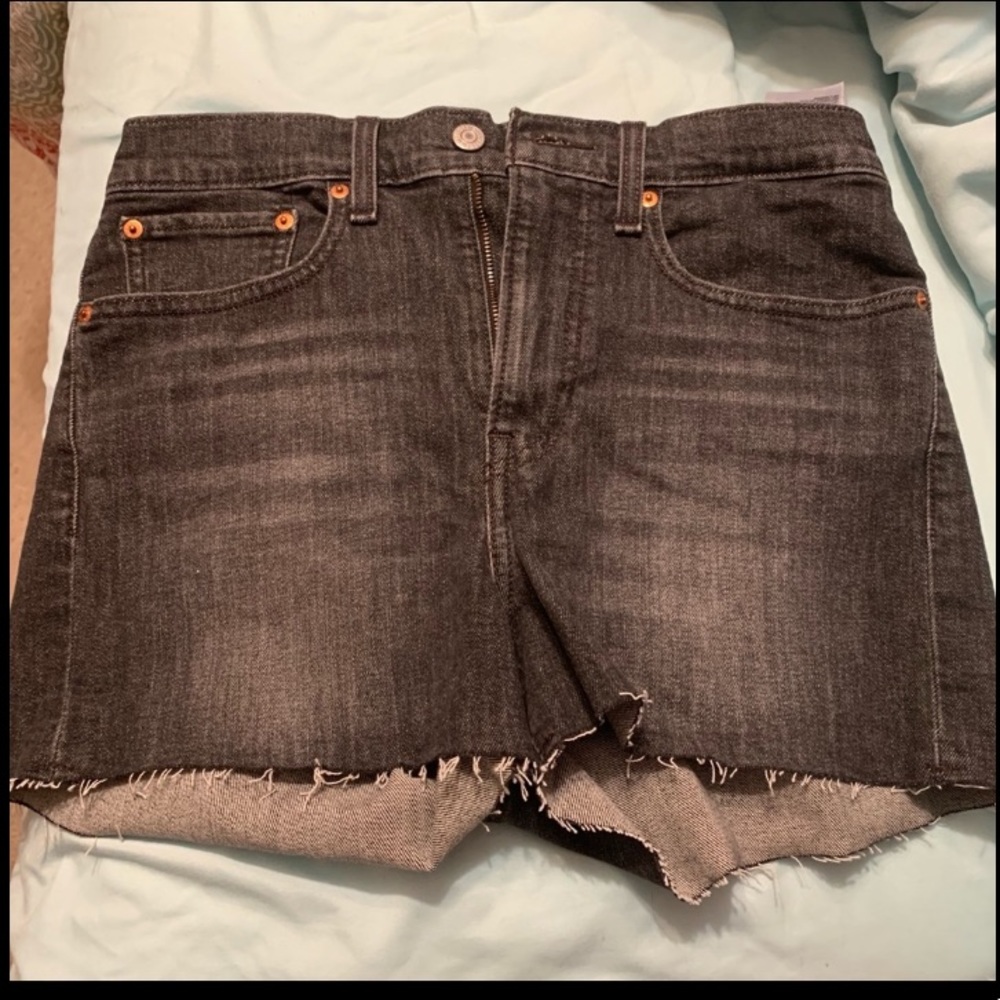 LEVI SHORTS